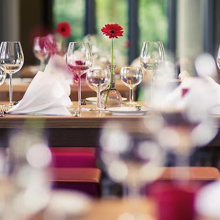 Mercure Messe Hotel 4*