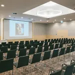 Mercure Messe Hotel 4*