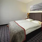 Hotel Mercure Messe 4*