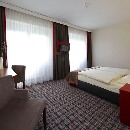 Hotel Mercure Messe 4*
