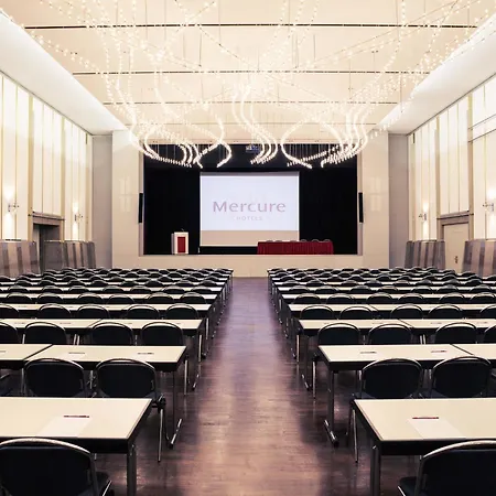Mercure Messe Hotel 4*