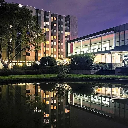 Mercure Messe Hotel 4*