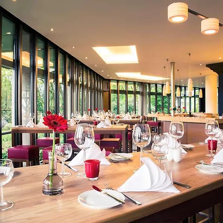 Mercure Messe ホテル 4*