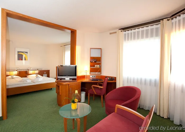 Mercure Messe Hotell 4*